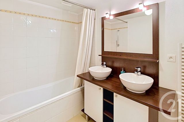 Appartement F3 à vendre - 3 pièces - 79.42 m2 - MERIGNAC - 33 - AQUITAINE - Century 21 A.C.O.