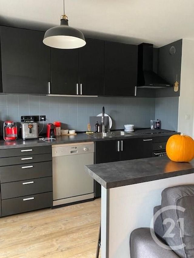 Appartement F3 à vendre - 3 pièces - 64.63 m2 - MERIGNAC - 33 - AQUITAINE - Century 21 A.C.O.