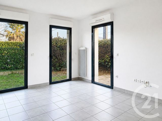 Appartement T2 à vendre - 2 pièces - 46.0 m2 - MERIGNAC - 33 - AQUITAINE - Century 21 A.C.O.