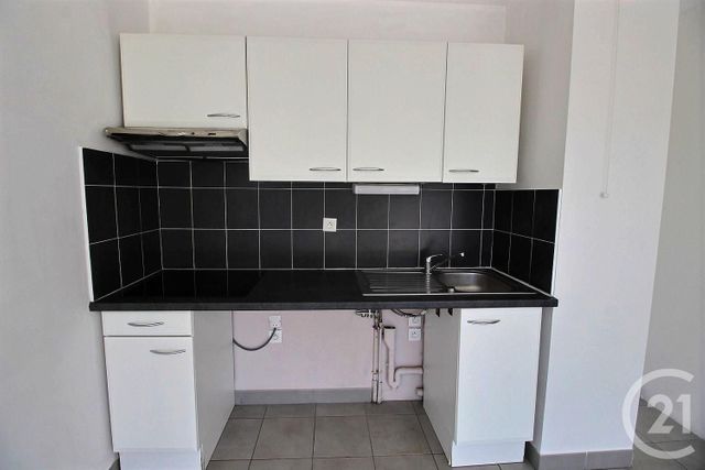 Appartement T2 à vendre - 2 pièces - 46.0 m2 - MERIGNAC - 33 - AQUITAINE - Century 21 A.C.O.