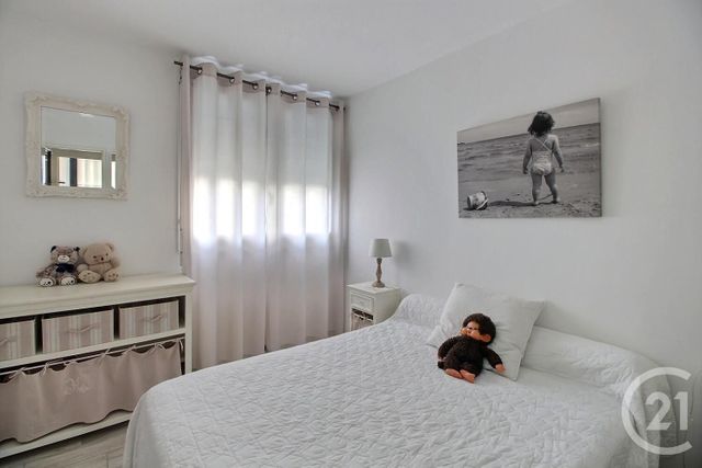 Appartement F4 à vendre - 4 pièces - 68.21 m2 - MERIGNAC - 33 - AQUITAINE - Century 21 A.C.O.