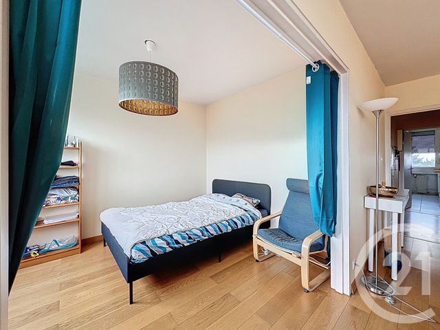 Appartement T3 à vendre - 4 pièces - 72.0 m2 - MERIGNAC - 33 - AQUITAINE - Century 21 A.C.O.