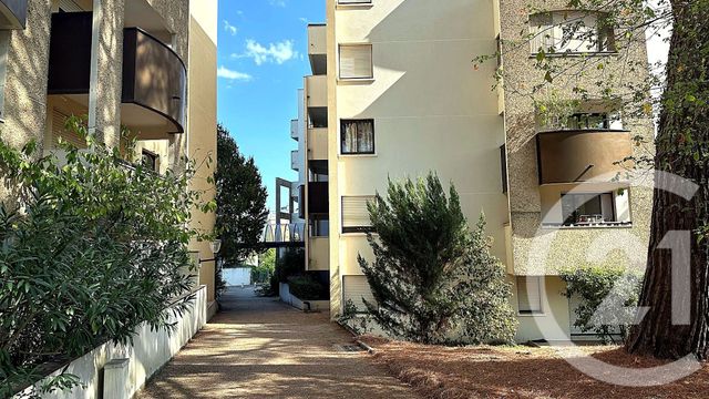 Appartement F2 bis à vendre - 3 pièces - 64.0 m2 - MERIGNAC - 33 - AQUITAINE - Century 21 A.C.O.