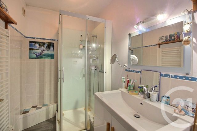 Appartement F3 à vendre - 3 pièces - 64.0 m2 - MERIGNAC - 33 - AQUITAINE - Century 21 A.C.O.