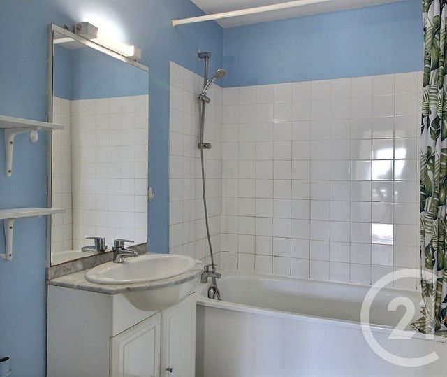 Appartement F3 à vendre - 3 pièces - 57.0 m2 - MERIGNAC - 33 - AQUITAINE - Century 21 A.C.O.