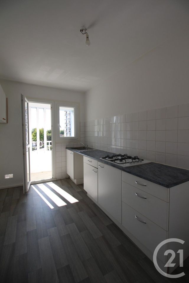 Appartement F3 à vendre - 3 pièces - 57.0 m2 - MERIGNAC - 33 - AQUITAINE - Century 21 A.C.O.
