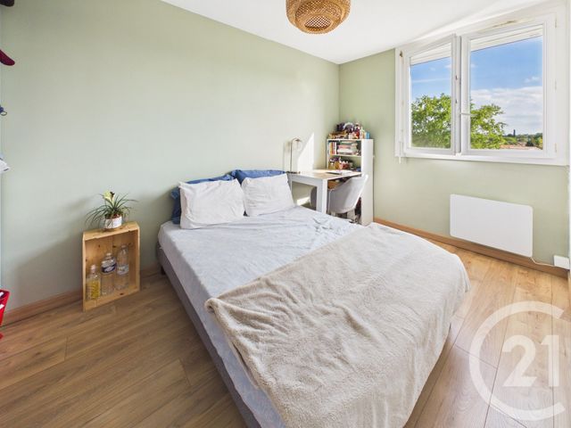 Appartement T4 à vendre - 4 pièces - 65.38 m2 - VILLENAVE D ORNON - 33 - AQUITAINE - Century 21 A.C.O.