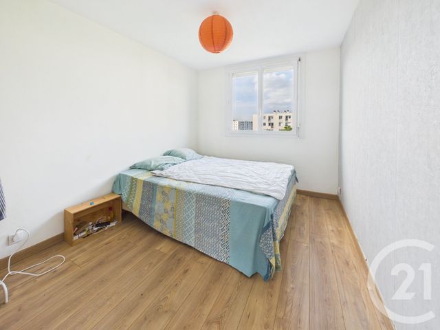Appartement T4 à vendre - 4 pièces - 65.38 m2 - VILLENAVE D ORNON - 33 - AQUITAINE - Century 21 A.C.O.
