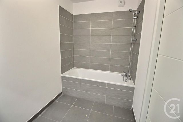 Appartement F3 à vendre - 3 pièces - 67.0 m2 - MERIGNAC - 33 - AQUITAINE - Century 21 A.C.O.