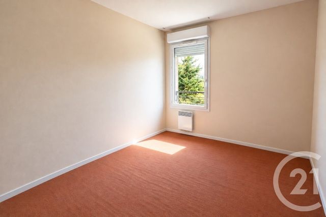 Appartement F3 à vendre - 3 pièces - 65.38 m2 - MERIGNAC - 33 - AQUITAINE - Century 21 A.C.O.