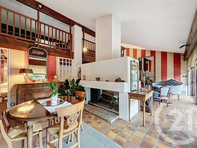 maison à vendre - 6 pièces - 187.0 m2 - MERIGNAC - 33 - AQUITAINE - Century 21 A.C.O.