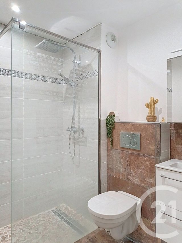 Appartement F3 à vendre - 2 pièces - 47.0 m2 - MERIGNAC - 33 - AQUITAINE - Century 21 A.C.O.