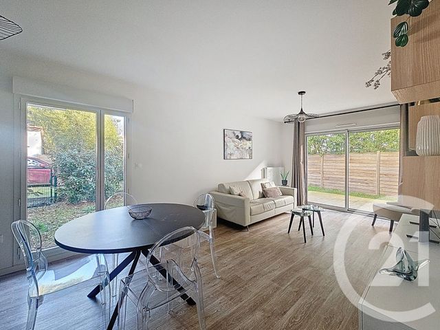 Appartement F3 à louer - 3 pièces - 65.0 m2 - MERIGNAC - 33 - AQUITAINE - Century 21 A.C.O.