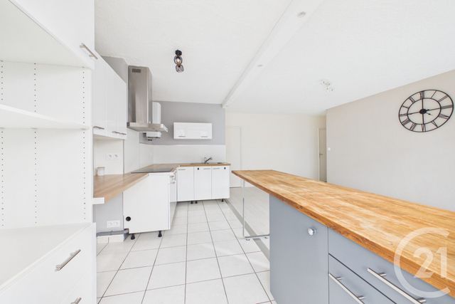 Appartement F3 à vendre - 3 pièces - 61.78 m2 - MERIGNAC - 33 - AQUITAINE - Century 21 A.C.O.