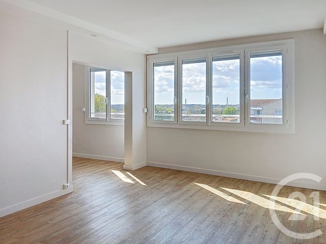 Appartement F4 à vendre - 4 pièces - 75.0 m2 - MERIGNAC - 33 - AQUITAINE - Century 21 A.C.O.