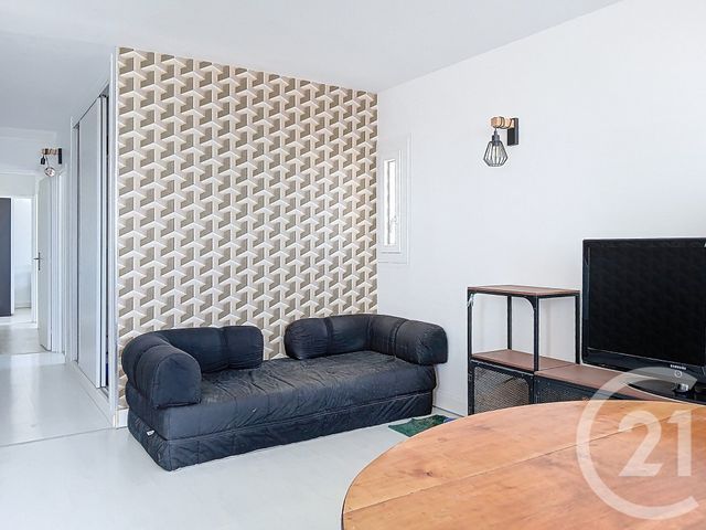 Appartement T4 à vendre - 4 pièces - 77.22 m2 - MERIGNAC - 33 - AQUITAINE - Century 21 A.C.O.