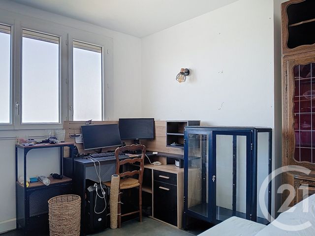 Appartement T4 à vendre - 4 pièces - 77.22 m2 - MERIGNAC - 33 - AQUITAINE - Century 21 A.C.O.