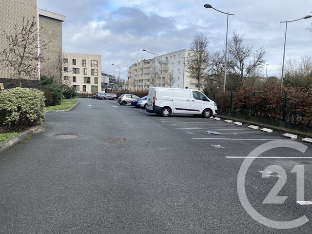 Parking à vendre MERIGNAC