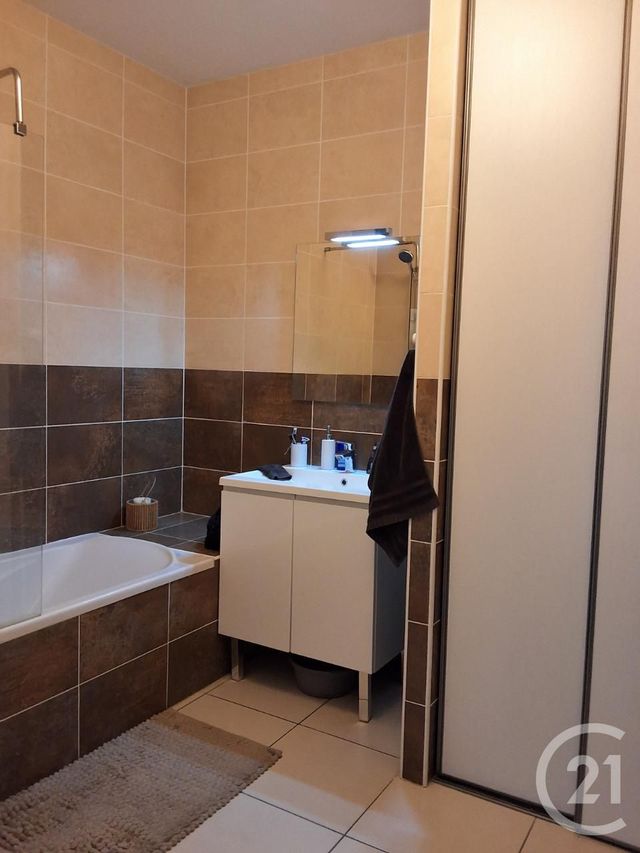 Appartement à vendre - 3 pièces - 61.61 m2 - MERIGNAC - 33 - AQUITAINE - Century 21 A.C.O.