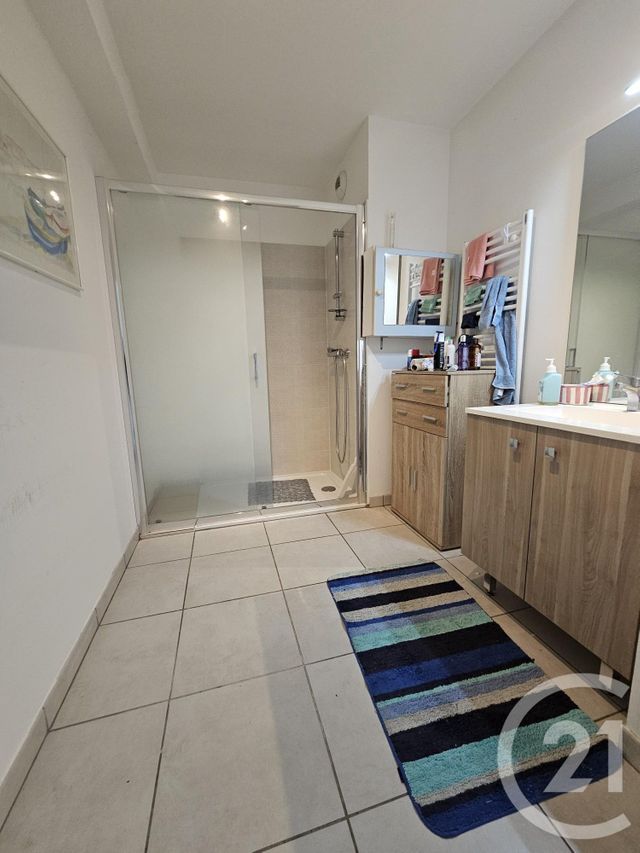 Appartement F3 à louer - 3 pièces - 69.48 m2 - MERIGNAC - 33 - AQUITAINE - Century 21 A.C.O.