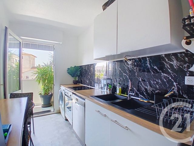 Appartement T3 à vendre - 3 pièces - 63.25 m2 - MERIGNAC - 33 - AQUITAINE - Century 21 A.C.O.