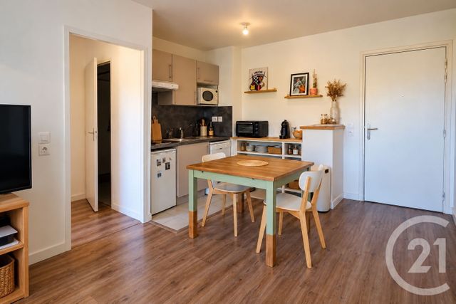 Appartement F2 à vendre - 2 pièces - 41.9 m2 - MERIGNAC - 33 - AQUITAINE - Century 21 A.C.O.
