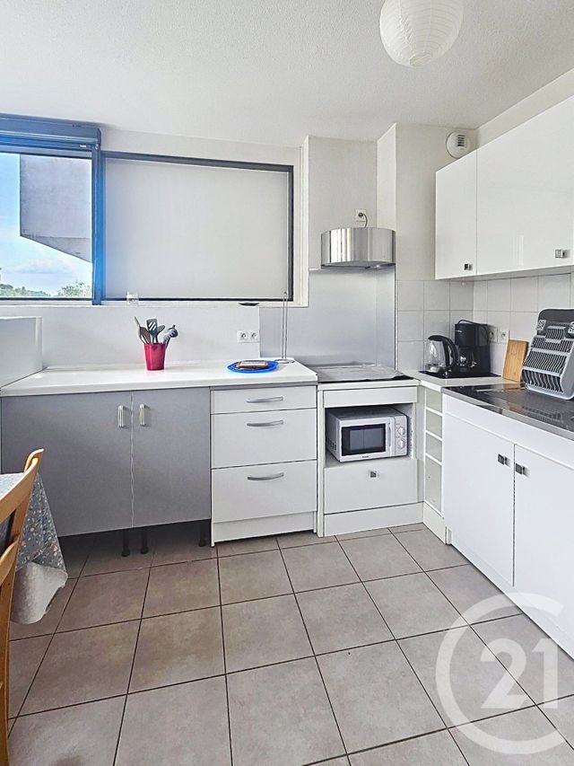 Appartement F2 à louer - 2 pièces - 42.52 m2 - MERIGNAC - 33 - AQUITAINE - Century 21 A.C.O.