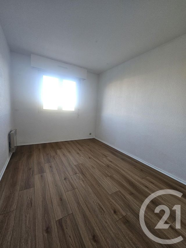 Appartement F3 à louer - 3 pièces - 62.61 m2 - MERIGNAC - 33 - AQUITAINE - Century 21 A.C.O.