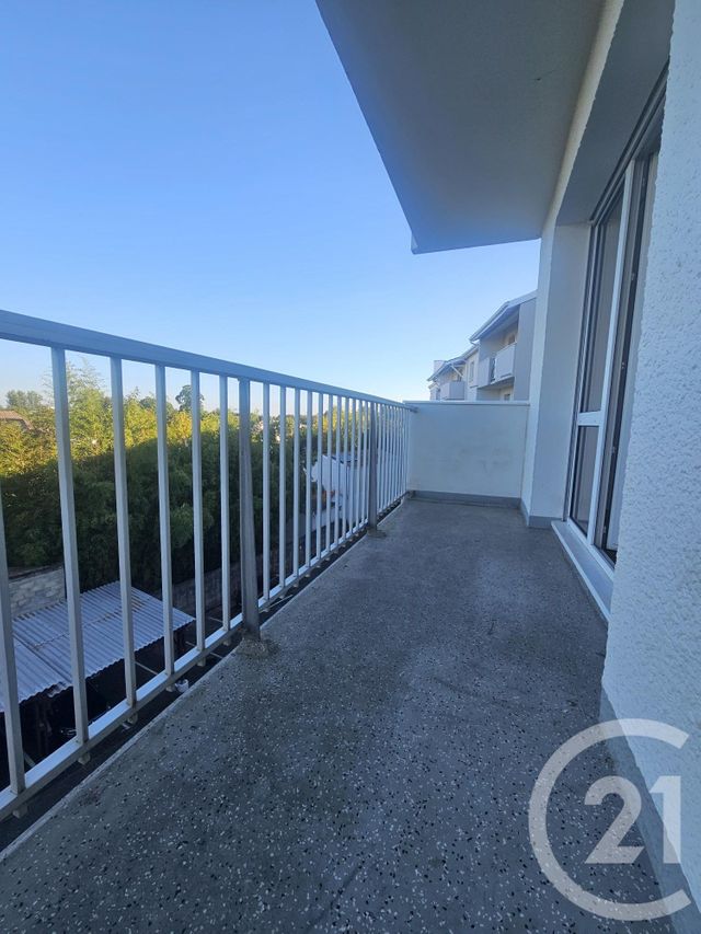 Appartement F3 à louer - 3 pièces - 62.61 m2 - MERIGNAC - 33 - AQUITAINE - Century 21 A.C.O.