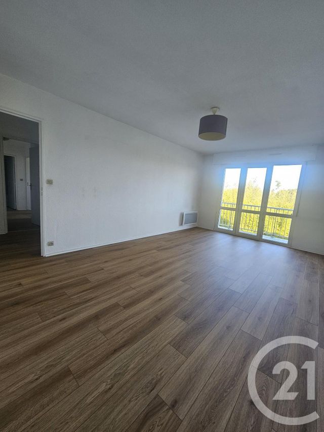 Appartement F3 à louer - 3 pièces - 62.61 m2 - MERIGNAC - 33 - AQUITAINE - Century 21 A.C.O.