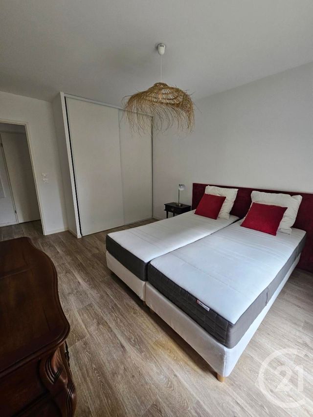 Appartement F3 à louer - 3 pièces - 65.0 m2 - MERIGNAC - 33 - AQUITAINE - Century 21 A.C.O.