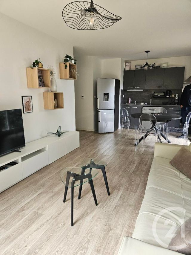 Appartement F3 à louer - 3 pièces - 65.0 m2 - MERIGNAC - 33 - AQUITAINE - Century 21 A.C.O.