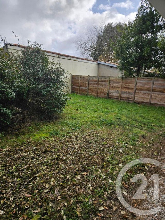 Appartement F3 à louer - 3 pièces - 65.0 m2 - MERIGNAC - 33 - AQUITAINE - Century 21 A.C.O.