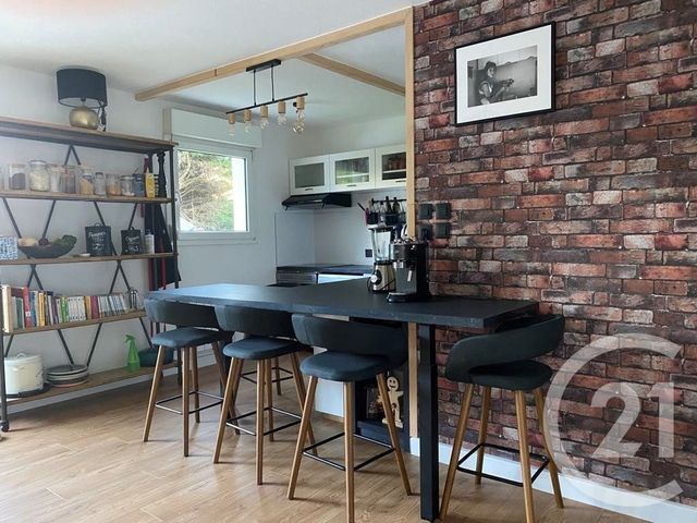 Appartement F2 à vendre - 2 pièces - 47.67 m2 - MERIGNAC - 33 - AQUITAINE - Century 21 A.C.O.