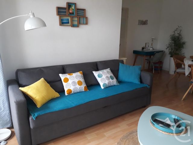 Appartement F2 à vendre - 2 pièces - 54.51 m2 - BORDEAUX - 33 - AQUITAINE - Century 21 A.C.O. Appartement F2 à vendre - 2 pièces - 54.51 m2 - BORDEAUX - 33 - AQUITAINE - Century 21 A.C.O.