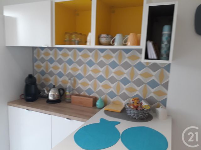 Appartement F2 à vendre - 2 pièces - 54.51 m2 - BORDEAUX - 33 - AQUITAINE - Century 21 A.C.O. Appartement F2 à vendre - 2 pièces - 54.51 m2 - BORDEAUX - 33 - AQUITAINE - Century 21 A.C.O.