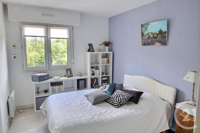Afficher la photo en grand Appartement F3 à vendre - 3 pièces - 62.96 m2 - MERIGNAC - 33 - AQUITAINE - Century 21 A.C.O.