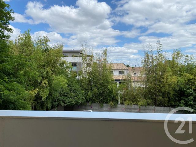 Afficher la photo en grand Appartement F3 à vendre - 3 pièces - 62.96 m2 - MERIGNAC - 33 - AQUITAINE - Century 21 A.C.O.