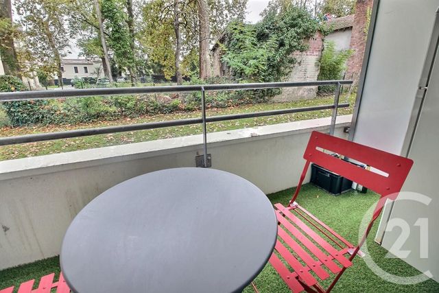 Afficher la photo en grand Appartement F2 à vendre - 2 pièces - 37.02 m2 - MERIGNAC - 33 - AQUITAINE - Century 21 A.C.O.