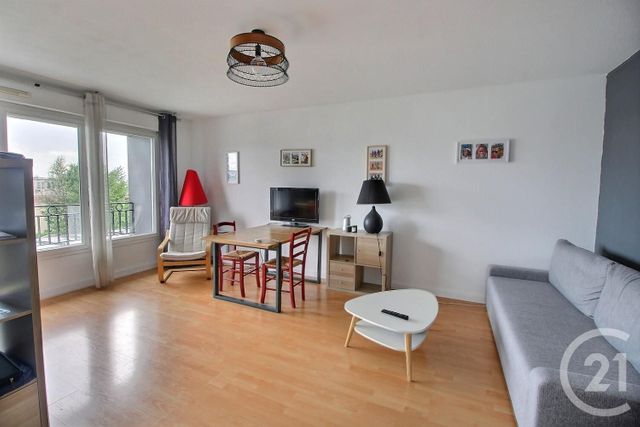 Appartement F2 à louer - 2 pièces - 53.7 m2 - BORDEAUX - 33 - AQUITAINE - Century 21 A.C.O. Appartement F2 à louer - 2 pièces - 53.7 m2 - BORDEAUX - 33 - AQUITAINE - Century 21 A.C.O.