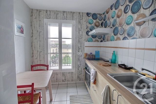Appartement F2 à louer - 2 pièces - 53.7 m2 - BORDEAUX - 33 - AQUITAINE - Century 21 A.C.O. Appartement F2 à louer - 2 pièces - 53.7 m2 - BORDEAUX - 33 - AQUITAINE - Century 21 A.C.O.