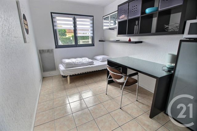 Afficher la photo en grand Appartement F1 à louer - 1 pièce - 13.25 m2 - MERIGNAC - 33 - AQUITAINE - Century 21 A.C.O.