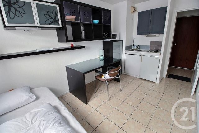 Afficher la photo en grand Appartement F1 à louer - 1 pièce - 13.25 m2 - MERIGNAC - 33 - AQUITAINE - Century 21 A.C.O.