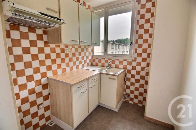 Afficher la photo en grand Appartement F3 à louer - 3 pièces - 50.0 m2 - MERIGNAC - 33 - AQUITAINE - Century 21 A.C.O.