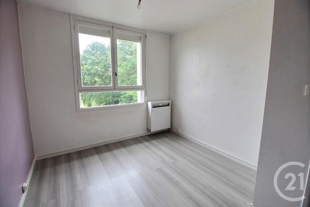 Afficher la photo en grand Appartement F3 à louer - 3 pièces - 50.0 m2 - MERIGNAC - 33 - AQUITAINE - Century 21 A.C.O.