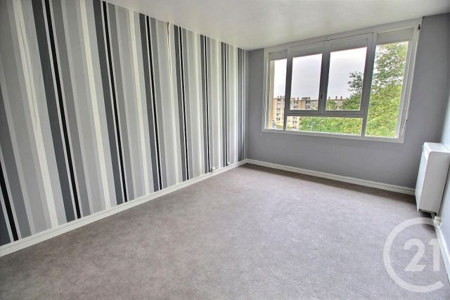 Afficher la photo en grand Appartement F3 à louer - 3 pièces - 50.0 m2 - MERIGNAC - 33 - AQUITAINE - Century 21 A.C.O.