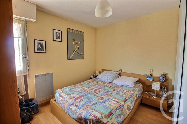 Afficher la photo en grand Appartement F4 à louer - 4 pièces - 95.81 m2 - BORDEAUX - 33 - AQUITAINE - Century 21 A.C.O.