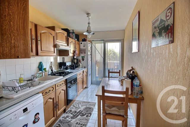 Afficher la photo en grand Appartement F4 à louer - 4 pièces - 95.81 m2 - BORDEAUX - 33 - AQUITAINE - Century 21 A.C.O.