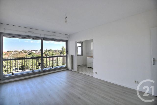 Appartement F2 à vendre - 2 pièces - 46.5 m2 - MERIGNAC - 33 - AQUITAINE - Century 21 A.C.O.